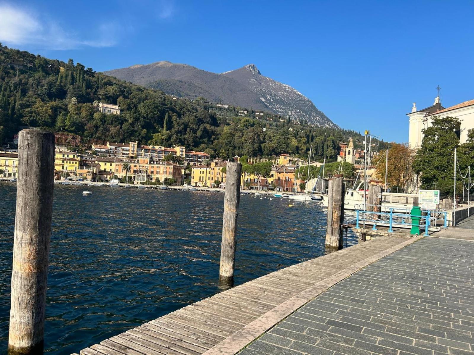 Casa Santi Il Silenzio Tra Lago E Montagna توسكولانو ماديرنو المظهر الخارجي الصورة